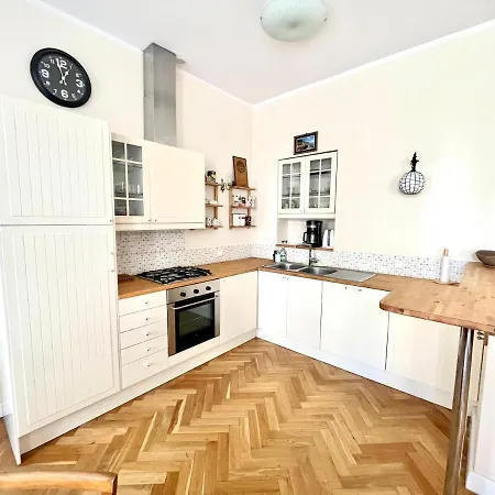 Agapella Apartamenty- Helska 3 - 250m Form The Beach, Free Parking Apartament Sopot